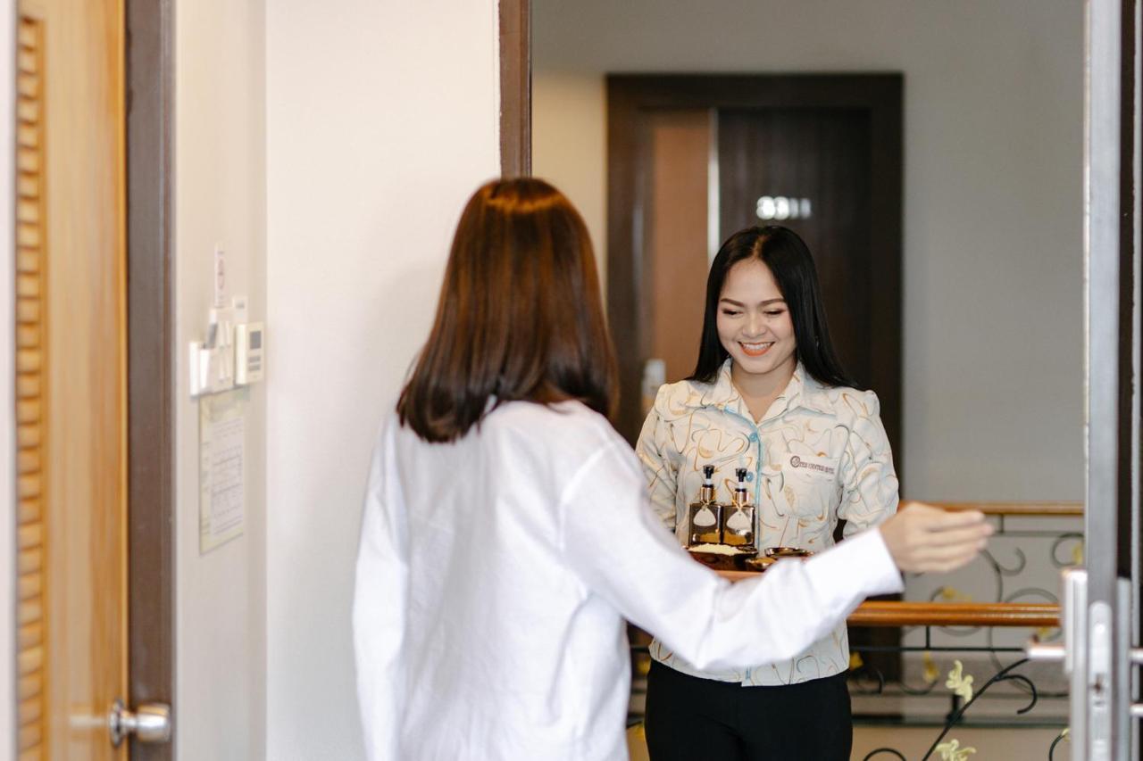 더 센트리스 호텔 파탈룽  외부 사진